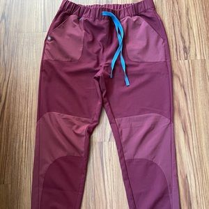 FIGSXDISNEY SCRUB PANTS